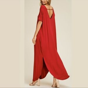 The loose fit  v  back maxi T-shirt dress